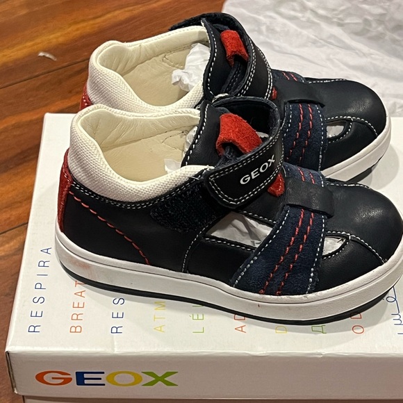 GEOX Biglia Nappa Leather & Suede Sneaker | Navy & White & Red | 6.5 | Preowned - Picture 4 of 10
